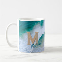 Tasse-Pokal-Surf-Design mit Monogramm-Geschenk
