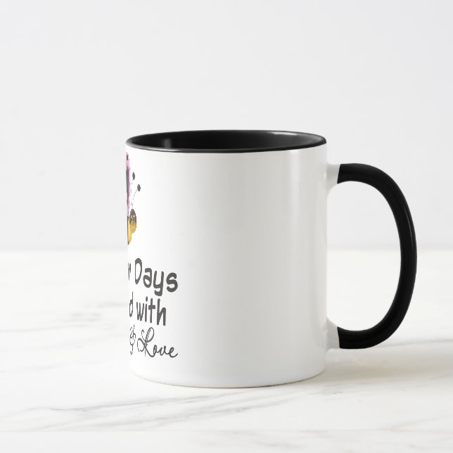Tasse von Geschenken (Rechts)