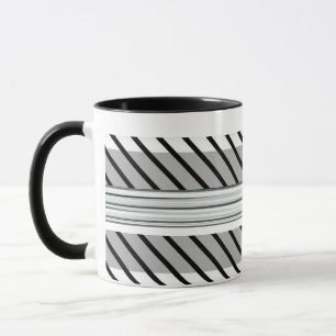 Tasse von grün, schwarz und grau gestreift