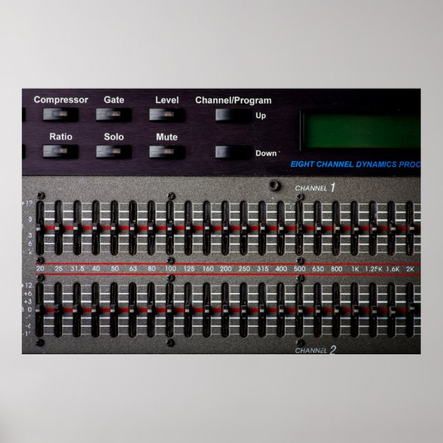 Tasten auf einem Tonmischer im Aufnahmestudio. Poster (Vorne)