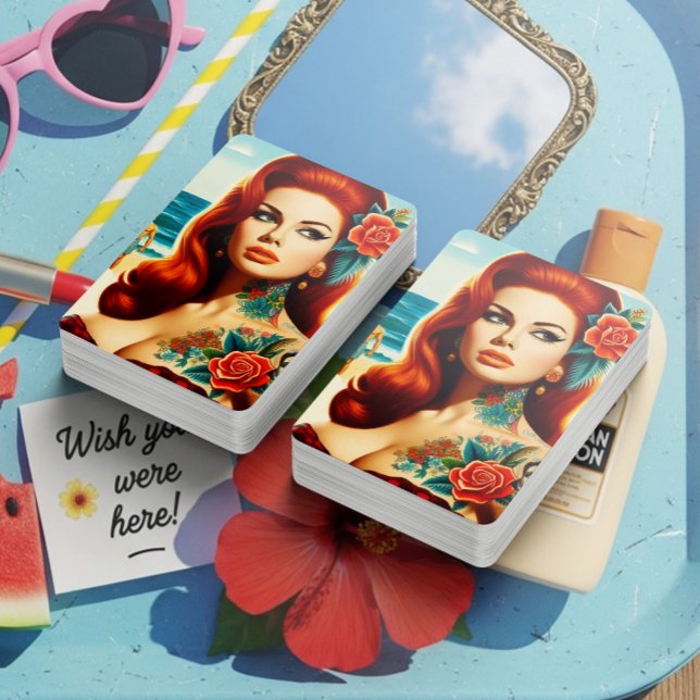 Tätowierte Rotschopf-Pin-up Spielkarten (Von Creator hochgeladen)