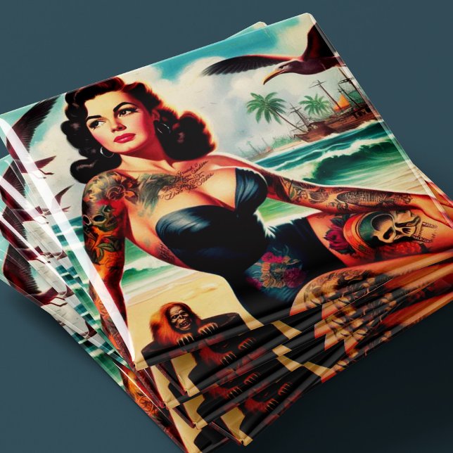 Tätowierte Strand-Pin-up Magnet (Von Creator hochgeladen)