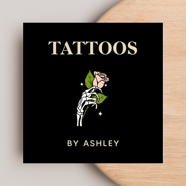 Tattoo Artist Salon Tiger Skeleton Hand & Rose Quadratische Visitenkarte (Von Creator hochgeladen)