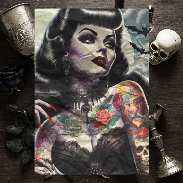Tattooed Gothic Woman Seidenpapier (Von Creator hochgeladen)