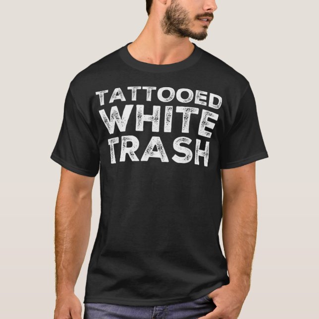 Tattooot White Trash Funny American Flag Tattoo  T-Shirt (Vorderseite)