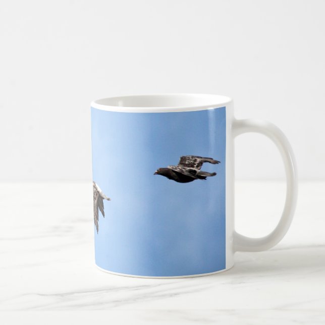 Tauben-Flug-Positions-Tasse Kaffeetasse (Rechts)