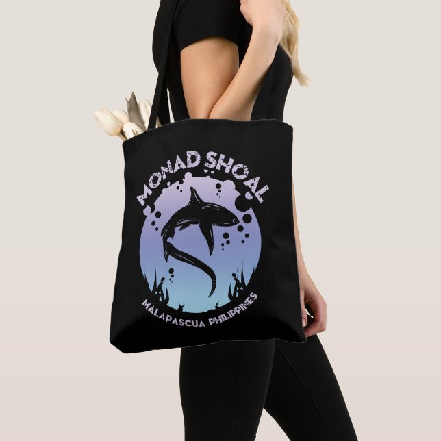 Tauchen auf dem Monad Shoal (Von Nahem)
