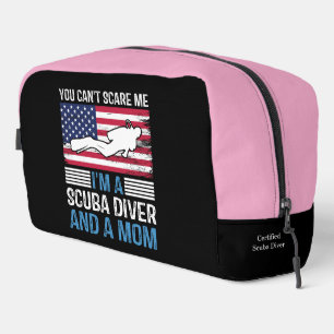 Tauchen ins Abenteuer unter dynamischen Wellen Waschbeutel