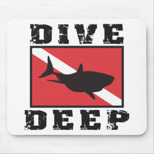 Tauchen-tiefe Haifisch UNTERWASSERATEMGERÄT Flagg Mousepad