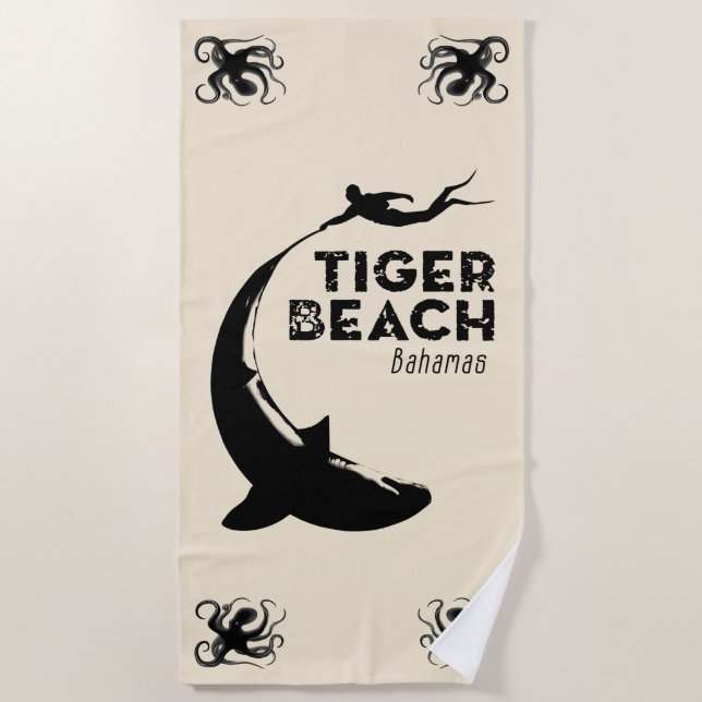 Tauchen von Haifischen am Tiger Beach Strandtuch (Vorderseite)