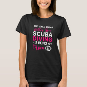 Tauchende Mutter Unterwasser Ozean Taucher T-Shirt