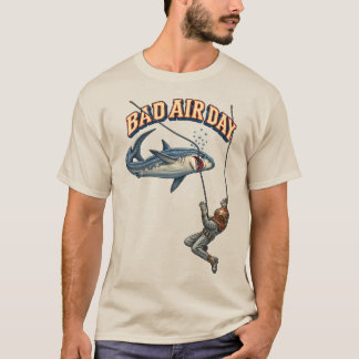 Tauchhelm-Taucher aus der Vintage-Zeit und ein Wei T-Shirt