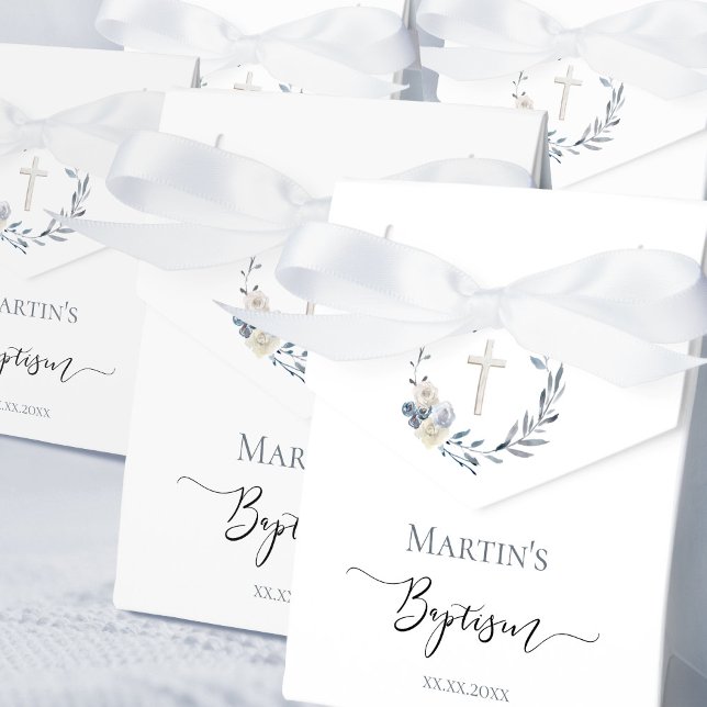 Taufbecken Blumenkranz Geschenkschachtel (Von Creator hochgeladen)