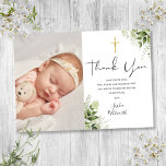 Taufe Christening Greenerity Foto Script Dankeskarte<br><div class="desc">Eine elegante Taufe oder Taufe Foto Dankeschön Karte. Personalisieren Sie mit Ihrem Foto und der Taufe,  taufen Sie Danksagungen in schicker Schrift auf diesem modernen grünen Blumendesign. Entwickelt von Thisisnotme©</div>