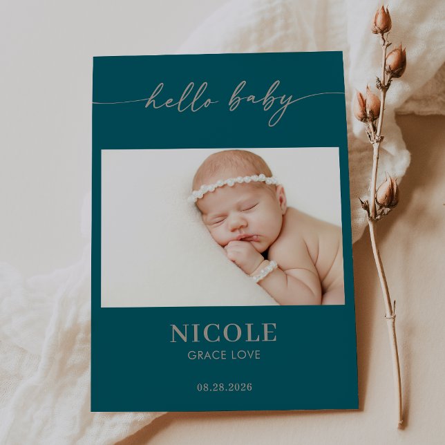 Taupe Minimal Hello Baby Photo Announcement Card Einladung (Von Creator hochgeladen)
