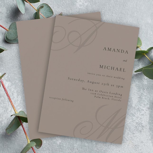 Taupe Simple Elegant Minimal Monogram Wedding Einladung (Simple elegant wedding invitation with the bride and groom's monogram initial.)