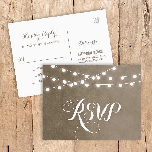 Taupe String Lights Wedding RSVP Postcard Einladungspostkarte (Von Creator hochgeladen)