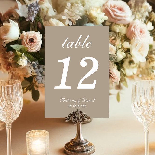 Taupe Wedding Calligraphy Einfache Script-Neutrals Tischnummer (Von Creator hochgeladen)