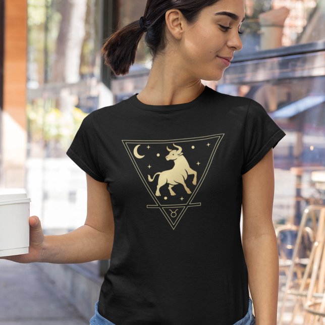 Taurus Zodiac Sign Earth Element in Gold T-Shirt (Von Creator hochgeladen)