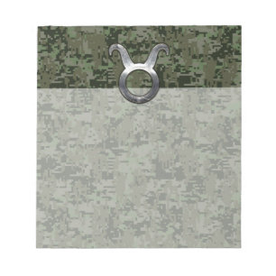 Taurus Zodiac Symbol on Green Digital Camo Notizblock