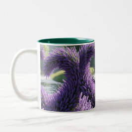 Taza con diseño de lavanda – Love and Peace  Zweifarbige Tasse