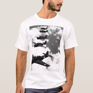 TBF (Rächer) Fliegen im formation_War Bild T-Shirt