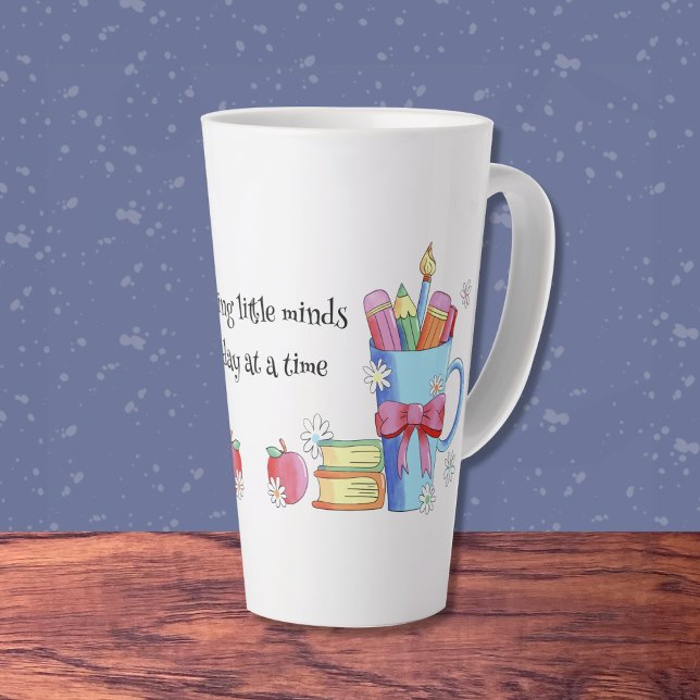 Teacher für Wasserfarben Latte Tasse mit Zitat (Watercolor art teacher latte mug with quote .)