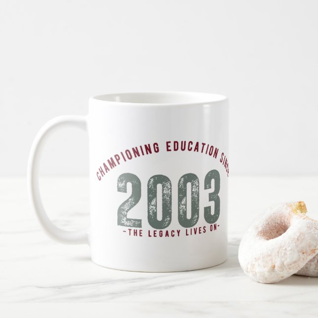 Teacher Mug - Championing education Since 2003 Kaffeetasse (Mit Donut)