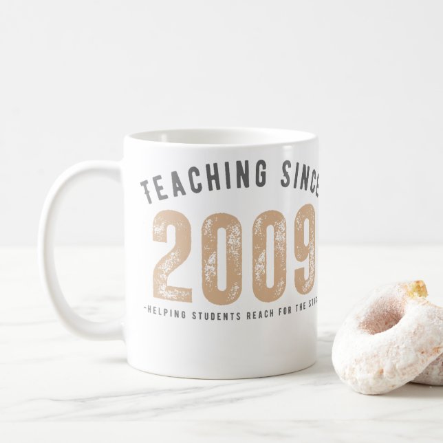 Teacher Mug | Teaching Since 2009 Kaffeetasse (Mit Donut)