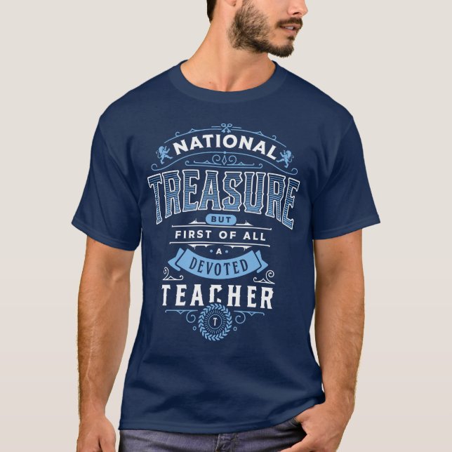 Teacher National Treasure Elegante Wertschätzung T-Shirt (Vorderseite)