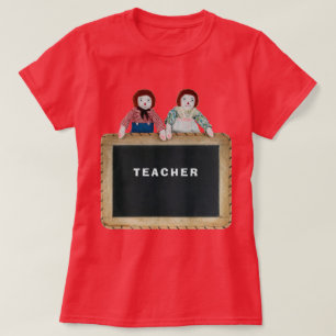 TEACHER Raggedy Ann & Andy Puppen Kalkboard. T-Shirt
