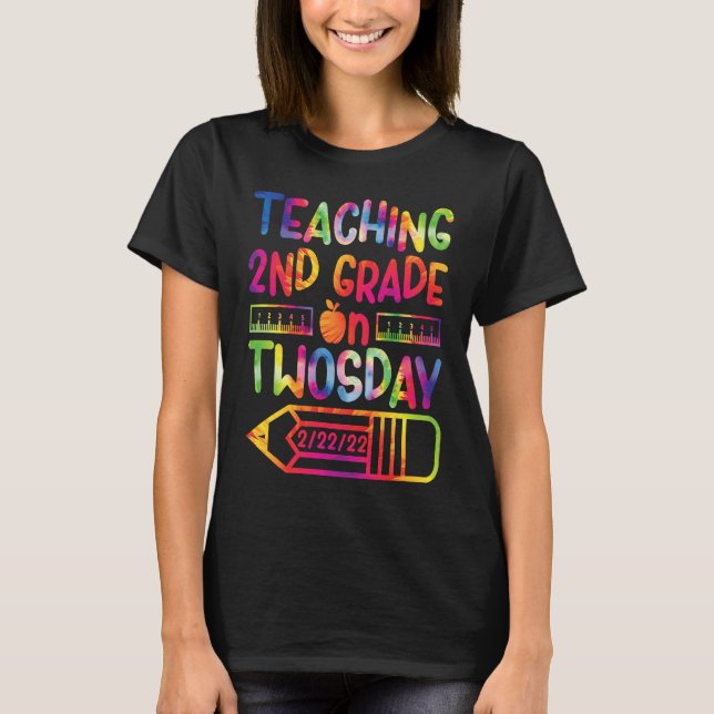 Teaching 2nd Grade on Twosday 2222022 T-Shirt (Vorderseite)