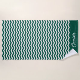 Teal Grün Chevron Dreiecksmuster mit eigenem Namen Strandtuch