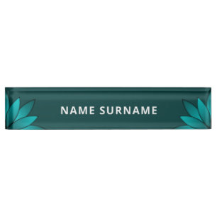 Teal Leaf Mandala Design auf Dunkelcyan Namensplakette