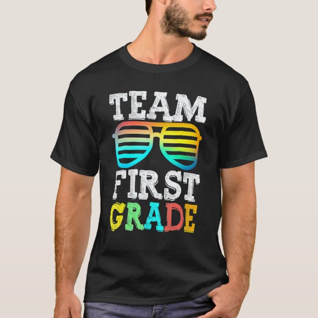 Team 1st Grade Squad First Teacher Student Back To T-Shirt (Vorderseite)