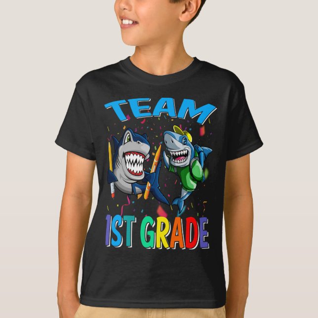 Team 1st Shark Zurück zur Schule T-Shirt (Vorderseite)