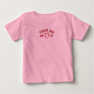 Team Ari Kleinkindbaseballherz-Rüsche shir Baby T-shirt
