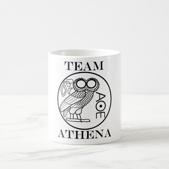 Team Athene (Engravers-Schriftart) Tasse (Mittel)