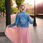 "Team Bride" Bridesmaid Personalisiert Jeansjacke<br><div class="desc">Brautparty personalisiertes Design.</div>