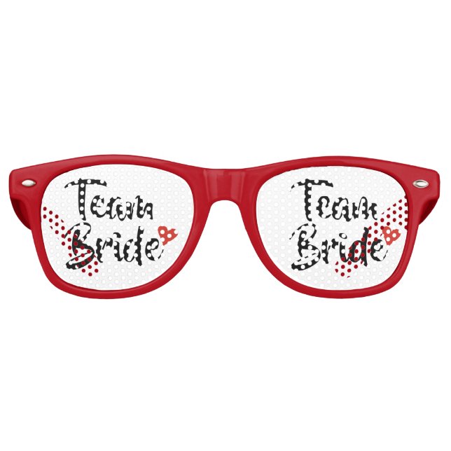 Team Bride Red Heart Partybrille (Vorderseite)