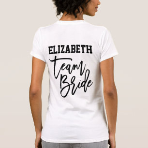 Team Bridge Zitat Black Simple Bridesmaid Monogram T-Shirt