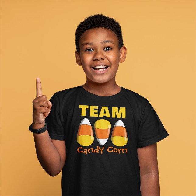 Team Candy Corn Halloween T-Shirt (Von Creator hochgeladen)