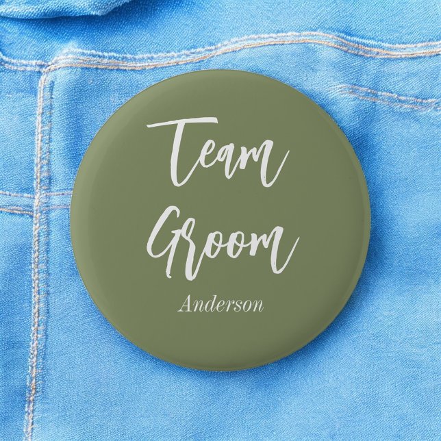 Team Groom Sage Green White Button (Von Creator hochgeladen)