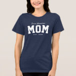 Team Mom niedlicher personalisierter Text Tri-Blend Shirt<br><div class="desc">Dieses Team-Mama-Shirt wurde für die Abstimmung mit der Lea Delaveris Design Babydusche-Kollektion konzipiert und eignet sich hervorragend für eine junge Mutter oder Mutter, die es sein möchte. Dieses sportliche T - Shirt-Design, das sich auch hervorragend an die Babydusche anpasst, ist mit einem "Teamnamen" in weißer Schrift, einer kühlen "Mama" und...</div>