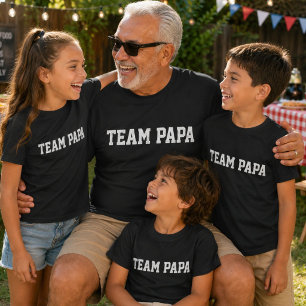Team Papa passende Geschenke zum Vatertag für Kind T-Shirt