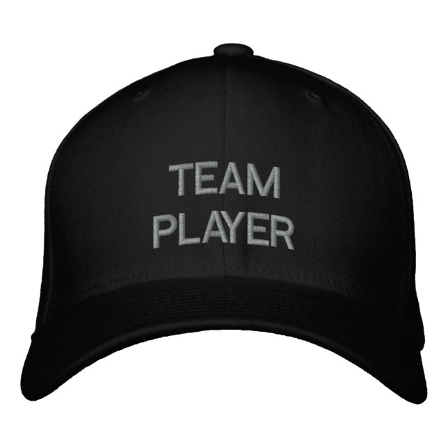 "TEAM PLAYER"-GAP BESTICKTE BASEBALLKAPPE (Vorderseite)