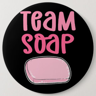 Team Soap. Seife Kochen Verseifung. Soap Makin Button