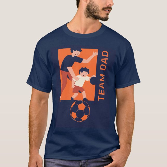 Team Vater spielen Fußball zusammen T-Shirt (Vorderseite)