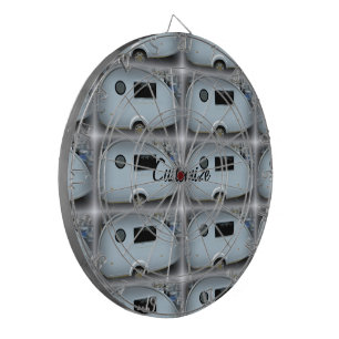 Teardrop Sinti und Roma Caravan glänzen auf Wohnwa Dartscheibe