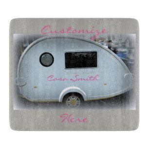 Teardrop-Sinti und Roma-Wohnwagen glückliches Schneidebrett